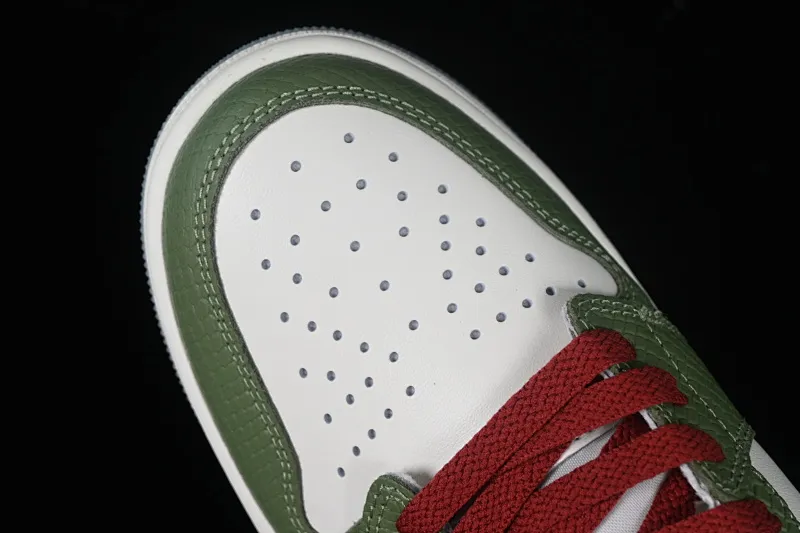 All categories Air Jordan Jordan series basketball shoes Air Jordan 1 Low G version pure original Air Jordan 1 Low CNY "Year of the Drago" AJ1 Joe 1 Year of the Dragon Limited Qinglong low-top cultural casual sneakers FN3727-100